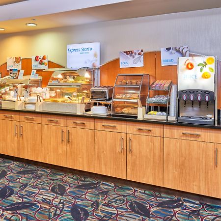 Holiday Inn Express & Suites El Paso Airport By Ihg Buitenkant foto
