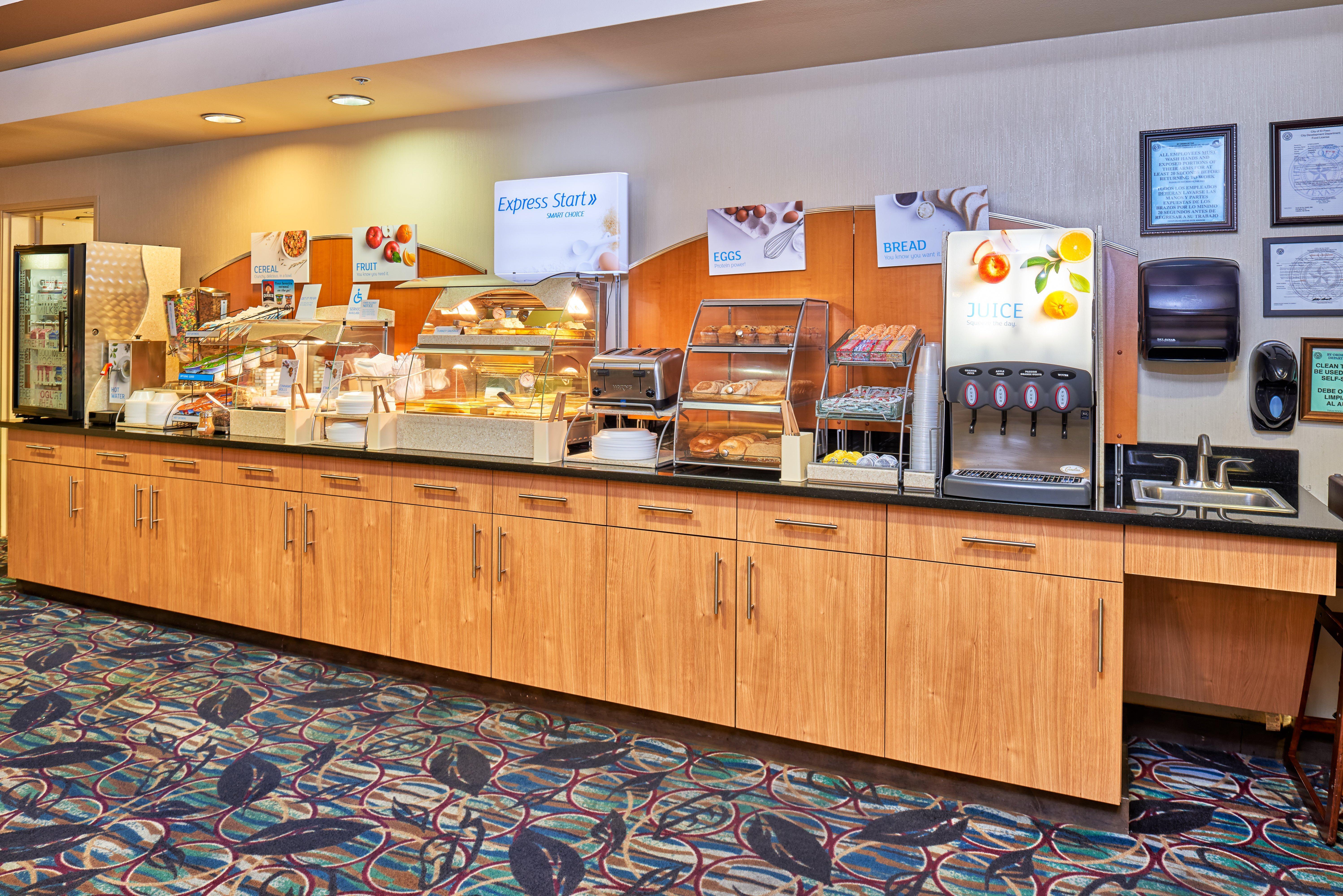 Holiday Inn Express & Suites El Paso Airport By Ihg Buitenkant foto