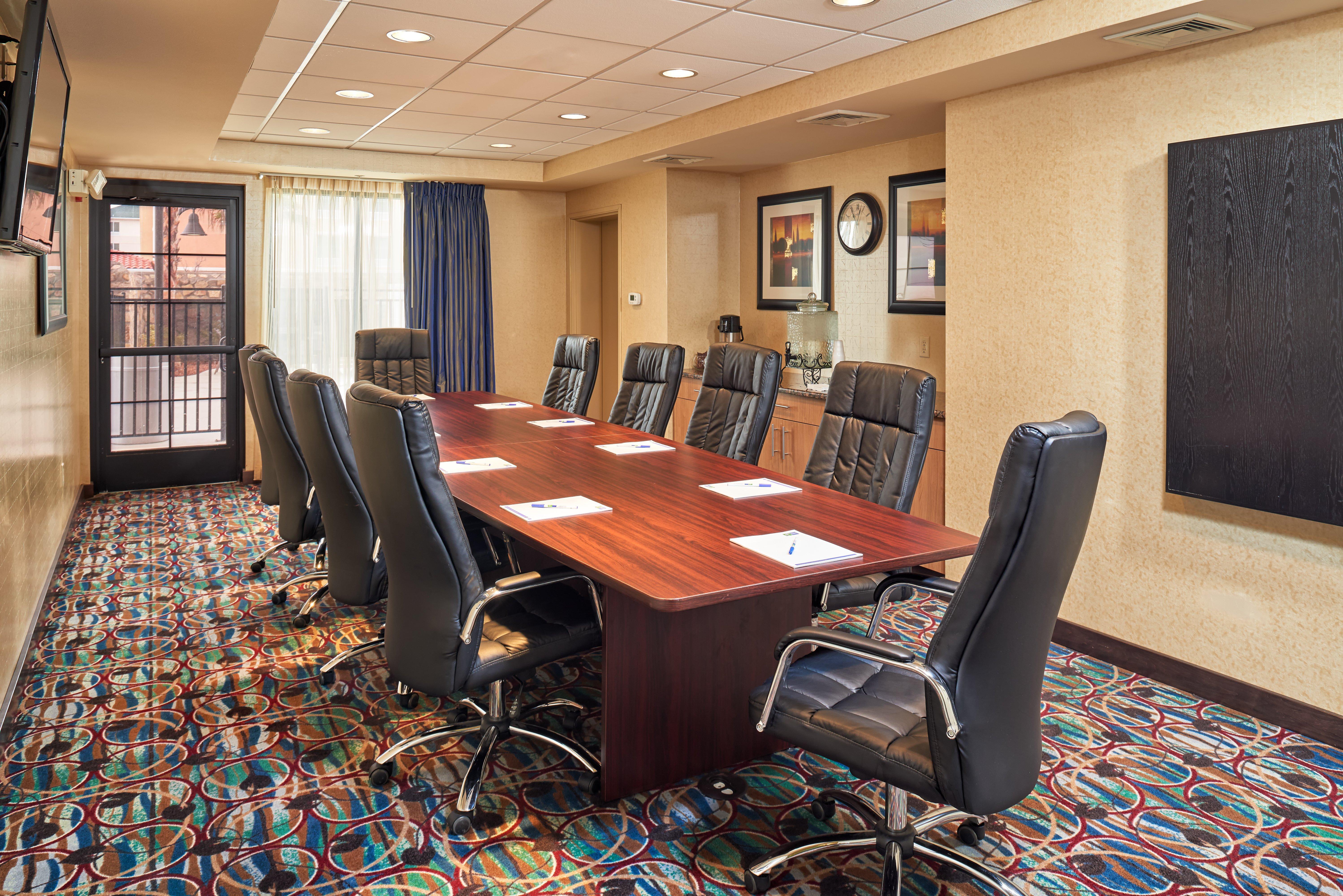 Holiday Inn Express & Suites El Paso Airport By Ihg Buitenkant foto