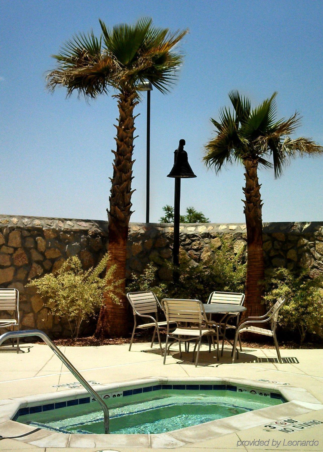 Holiday Inn Express & Suites El Paso Airport By Ihg Buitenkant foto
